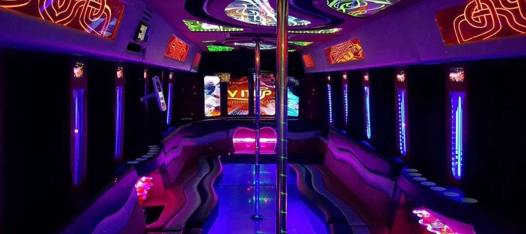 Houston Party Bus Rental Services - Houston Limousines Service