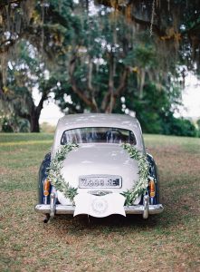 Houston Wedding Getaway Car, Limo Rental, Sedan, Party Bus, Shuttle, Charter, Bride, Groom, Classic, Vintage, Antique, White Rolls Royce Bentley, One Way, Limousine