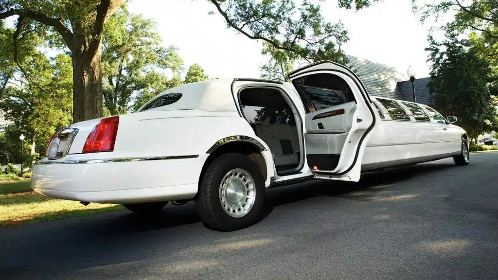 Houston Wedding Getaway Limo Rentals, Sedan, Party Bus, Shuttle, Charter, Bride, Groom, Classic, Vintage, Antique, White Rolls Royce Bentley, One Way, Limousine