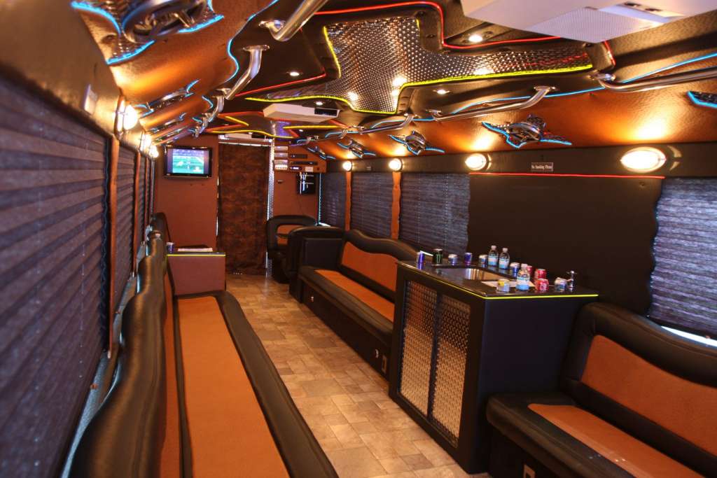 Houston Limo Bus Rentals, Party Bus, Shuttle Bus, Charter, Birthday, Pub Bar Club Crawl, Wedding, Airport Transport, Transportation, Bachelor, Bachelorette, Music Venue, Concert, Sports. Tailgating, Funeral, Wine Tasting, Brewery Tour