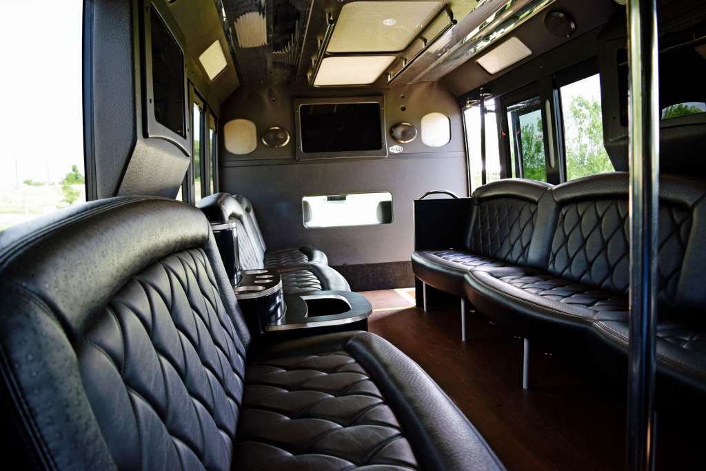 Houston Limo Bus Rentals, Party Bus, Shuttle Bus, Charter, Birthday, Pub Bar Club Crawl, Wedding, Airport Transport, Transportation, Bachelor, Bachelorette, Music Venue, Concert, Sports. Tailgating, Funeral, Wine Tasting, Brewery Tour